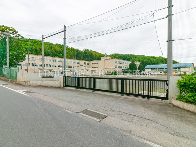 八王子市立加住中学校