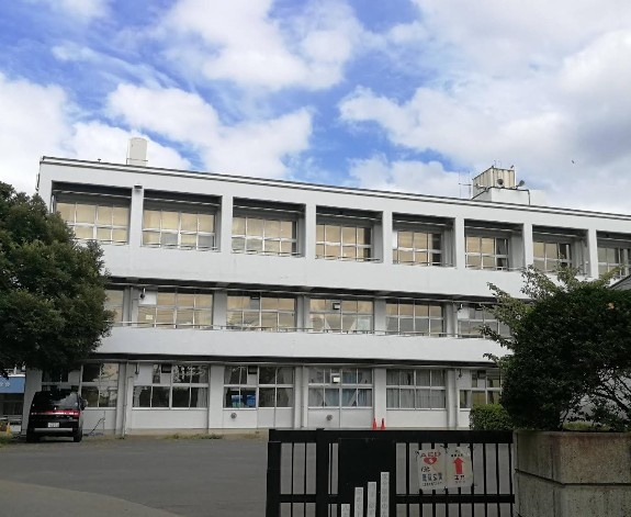 流山市立八木中学校