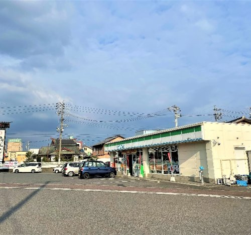 ファミリーマート 土岐泉店