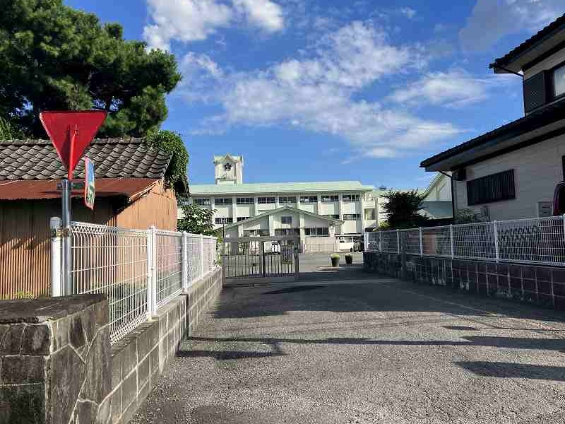 佐賀市立川上小学校