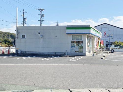 ファミリーマート 多治見小泉町店