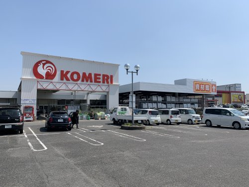 コメリ　菰野店