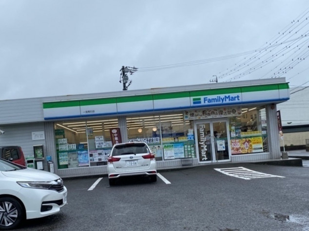 ファミリーマート 一宮馬引店