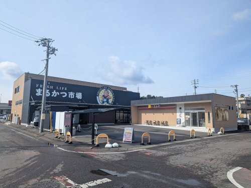 まるかつ市場本店