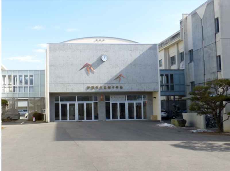 伊那市立東部中学校