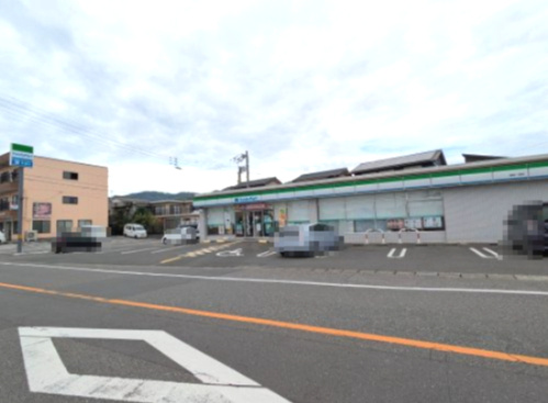 ファミリーマート高知一宮店