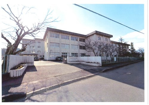 四日市市立桜中学校