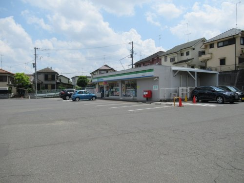 ファミリーマート 町田本町田店