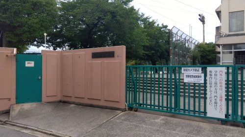 守口市立錦中学校