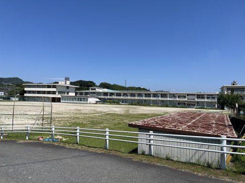 可児市立春里小学校